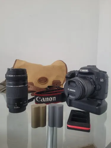 Canon EOS 40D + Lente EF-S 18-55mm + Lente Canon EF 75-300mm
