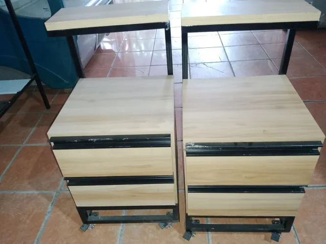 Cabeceira de Mesa com 2 gavetas