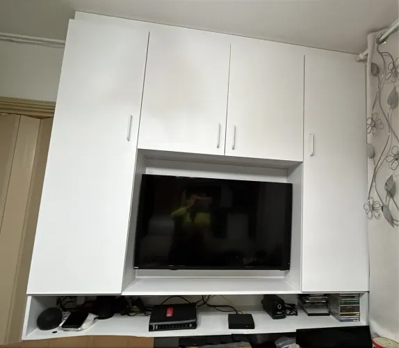 Armário de parede para sala, impecável