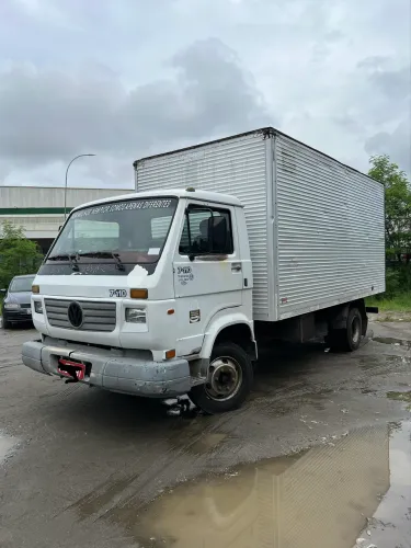 Volkswagen 7-110