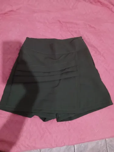 Vendo 2 shorts saia