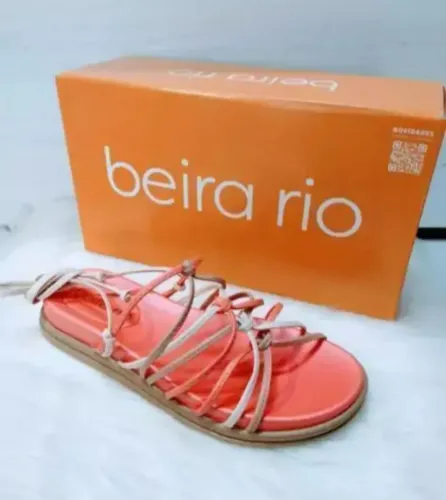 Sandália beira rio modelo Milano