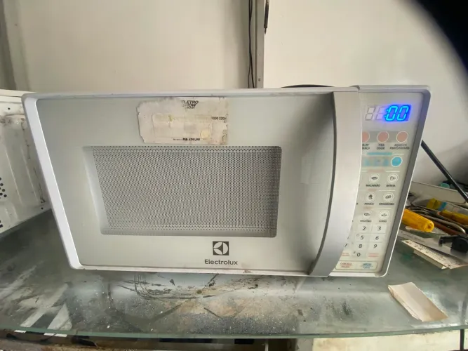 Vende-se microondas