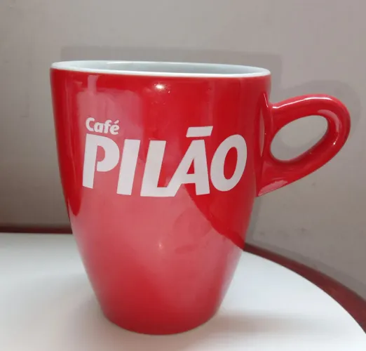 Xicara de café e pires Pilão 