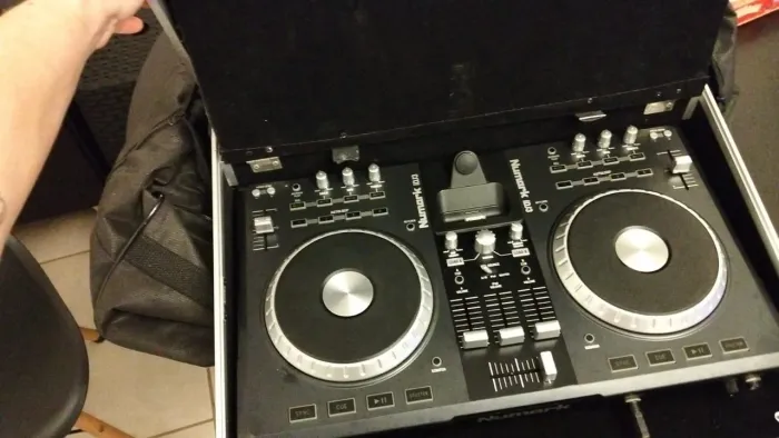 Controladora numark