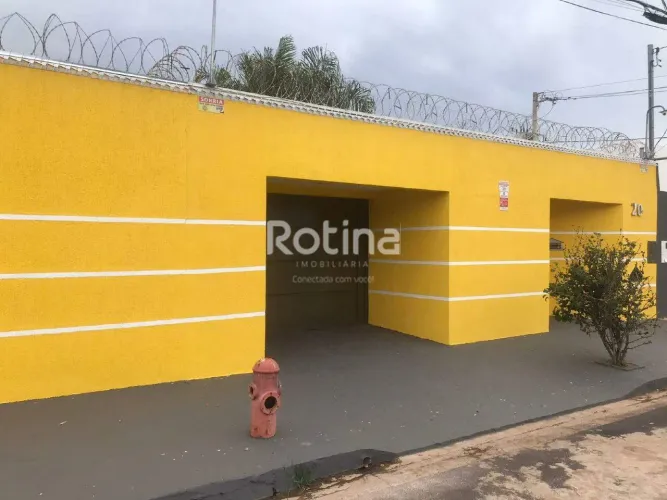Casa para alugar, 3 quartos, Jardim Europa - Uberlândia/MG - Rotina Imobiliária