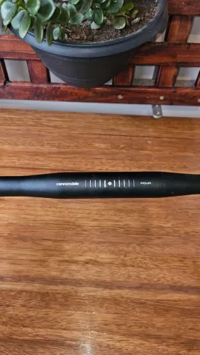 Guidão Cannondale compact 400mm