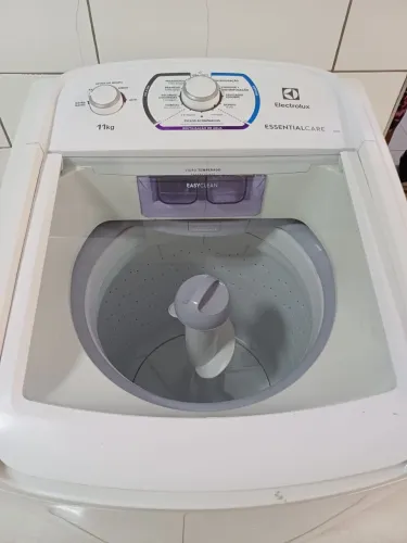 Máquina de lava Electrolux 11kg,em perfeito estado 