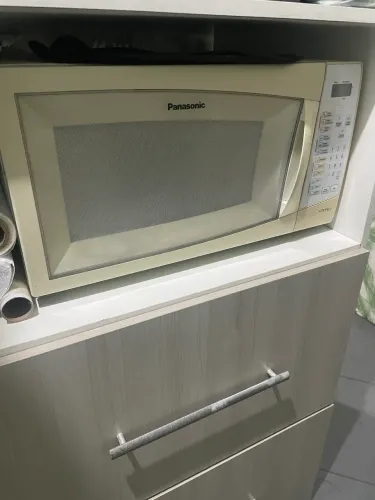 Microondas Panasonic (DEFEITO)