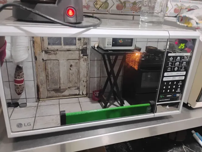 Microondas 30 litros 220v