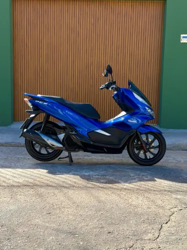 MOTO NOVA - Só pegar e andar | PCX DLX 150 - 2022