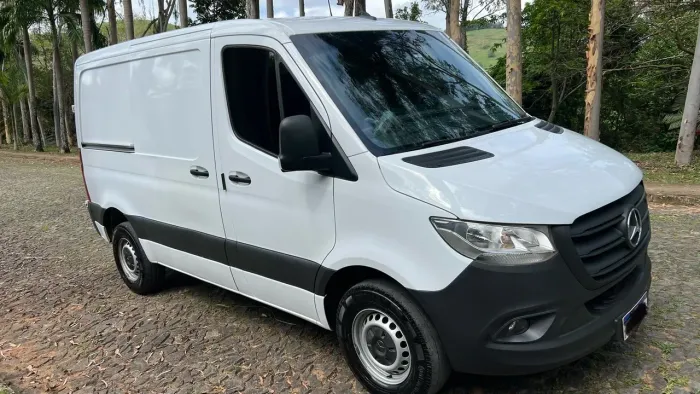 Mercedes-Benz Sprinter 417 Furgão Curto T.b. D. (e6) 2025