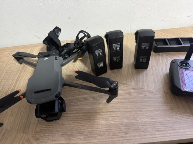 Mavic 3 pro kit com rc pro 