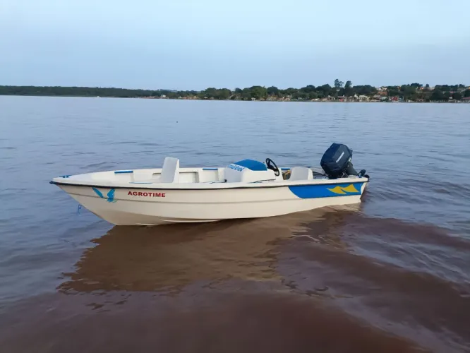 LANCHA MISTRAL
