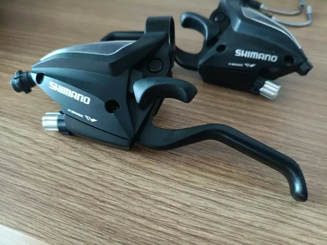 Par Alavanca Câmbio Freio Shimano Ef500 Vbrak Disco 3x7v 21v (novos)<br><br>R$ 160,00