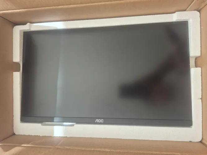 Monitor AOC 22 FullHD Full HD