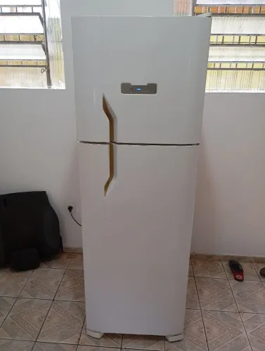 Geladeira Electrolux Frosfree