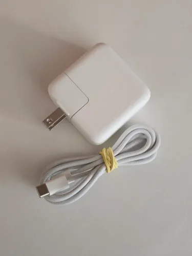 Carregador apple 30 watts , original.