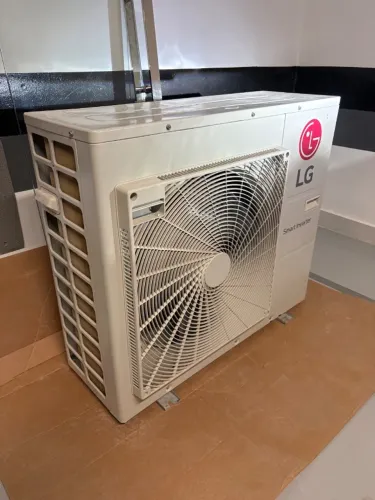 Condensadora LG Multisplit 30.000 btus 220v