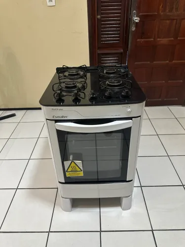 Fogão esmaltec todo ok
