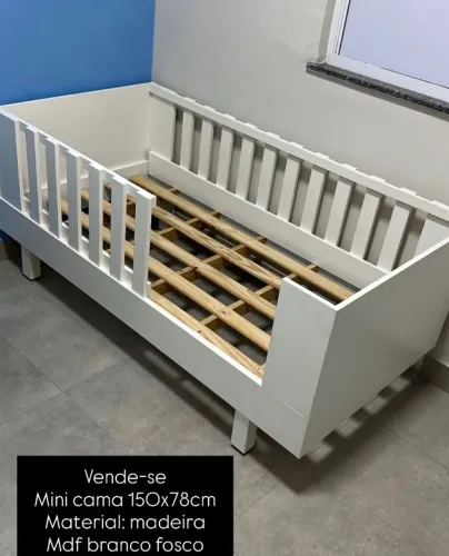 Cama montessoriana infantil (mini cama) 