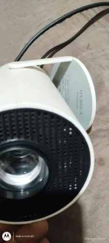 Mini projetor portátil space eye HY 300
