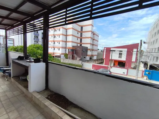 Alugo Casa em Manaira 