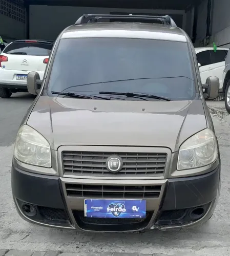 Fiat Doblo Essence 1.8 Flex 16V 5P 2012