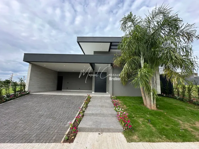 Condomínio TerraVista Residencial Club - Belíssima casa à venda com 3 suítes sendo 1 máste