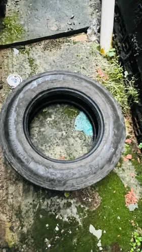 Pneus 17.5 caminhão 3/4