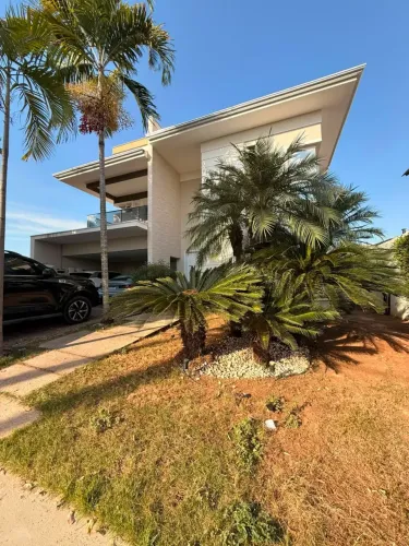 CASA À VENDA E PARA LOCAÇÃO | CONDOMÍNIO FLORAIS DOS LAGOS CUIABÁ/MT