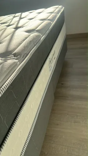 Cama