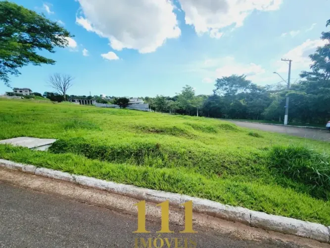 Terreno no Condomínio Altos do Cataguá