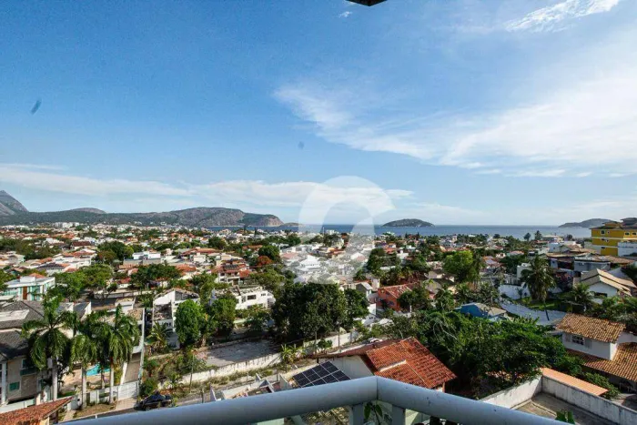 Cobertura com 2 dormitórios à venda, 82 m² por R$ 830.000,00 - Camboinhas - Niterói/RJ