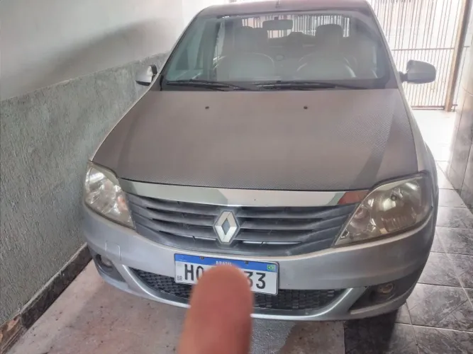 Renault Logan Expression Hi-flex 1.6 8V 4P 2011
