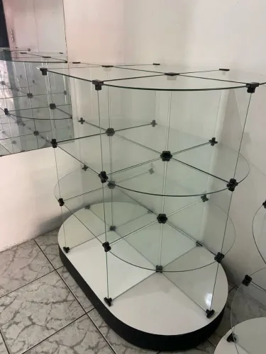 Vendo gôndolas de vidro balcão