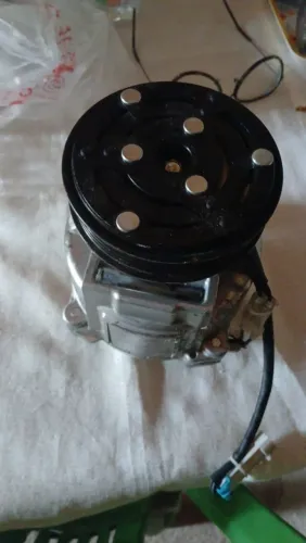 Compressor de ar condicionado