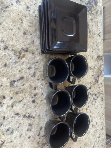 Kit 6 xícaras com pires