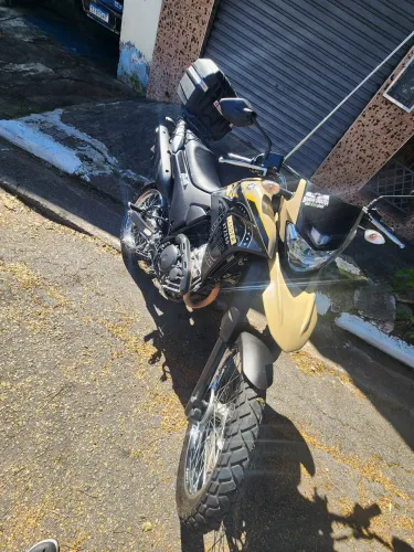 Vende-se ou troca-se