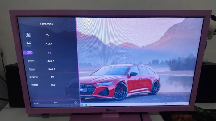 TV monitor Philco Led Rosa