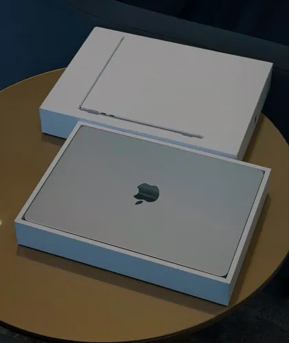 MacBook Air m5 16 gb 512 gb cor skyblue na garantia Apple