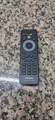 Controle remoto Philips.