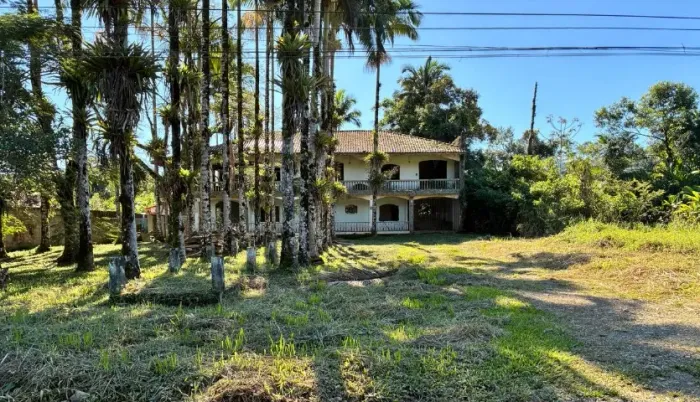 ATENÇÃO INVESTIDOR: IMÓVEL DE EXTRAORDINÁRIO POTENCIAL NO BAIRRO SÍTIO DO CAMPO