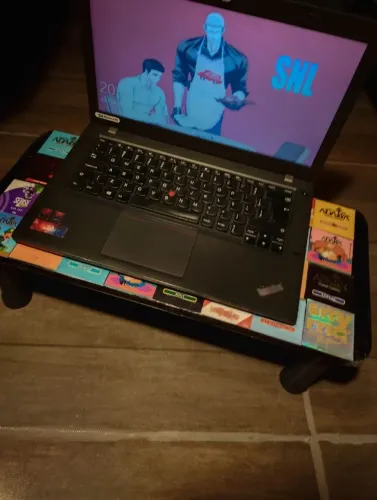 Mesa de centro ou notebook 