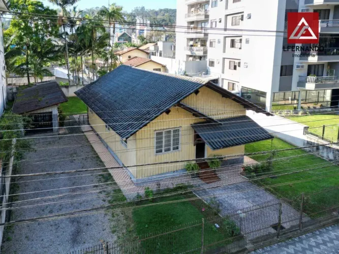 Terreno à venda, 673 m² por R$ 2.800.000,00 - Vila Nova - Blumenau/SC