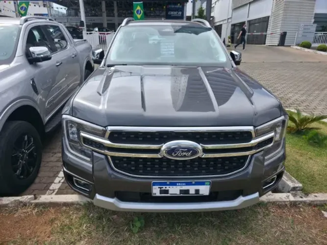 Ford Ranger Limited 3.0 V6 4X4 CD TB Die. AUT 2025