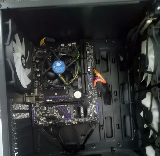 I5 10400F (Excelente Estado)