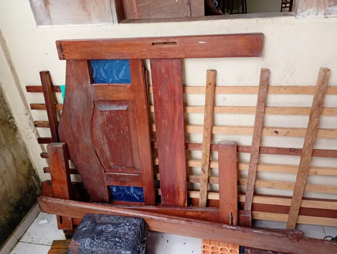 Cama solteiro macacauba 
