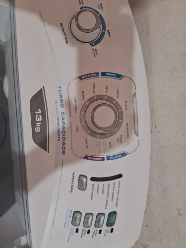 Máquina de Lavar Electrolux 13 Kg ( Com Avarias / Para a retirada de peças ou Concerto )