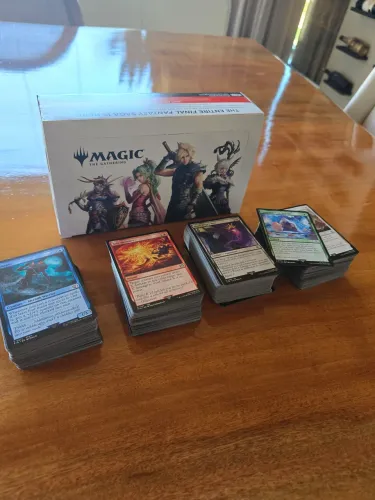 Magic The Gathering - 400 Cartas Bulk Final Fantasy - Comuns e Incomuns